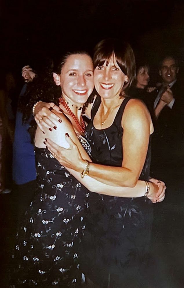 PHOTO: Marisa Bardach Ramel at 16 is pictured with her mom Sally, who died in 2002.