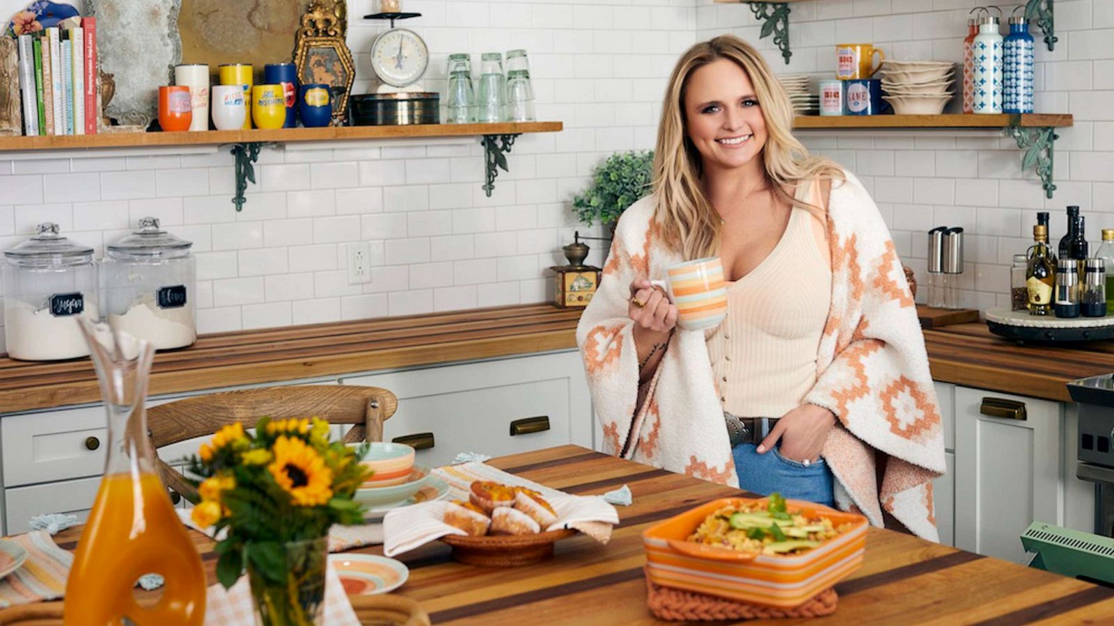 PHOTO: Miranda Lambert poses for a photo for her new cookbook, "Y'all Eat Yet?"