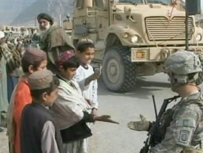 VIDEO: Military hopes to create a defensive ring to protect residents in Kandahar.