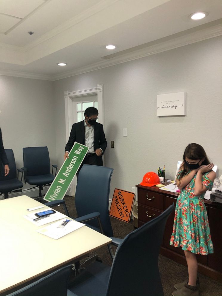 PHOTO: Vivian Anderson, 10, wrote a letter to Jane Castor, mayor of Florida's city of Tampa, when she noticed construction signs weren't inclusive of both male and female workers. On Sept. 30, Vivian Anderson was given a hard hat and two signs.