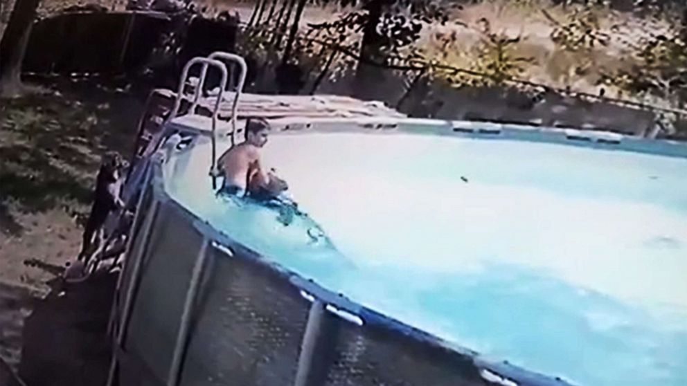 VIDEO: 10-year-old saves mom suffering seizure in pool