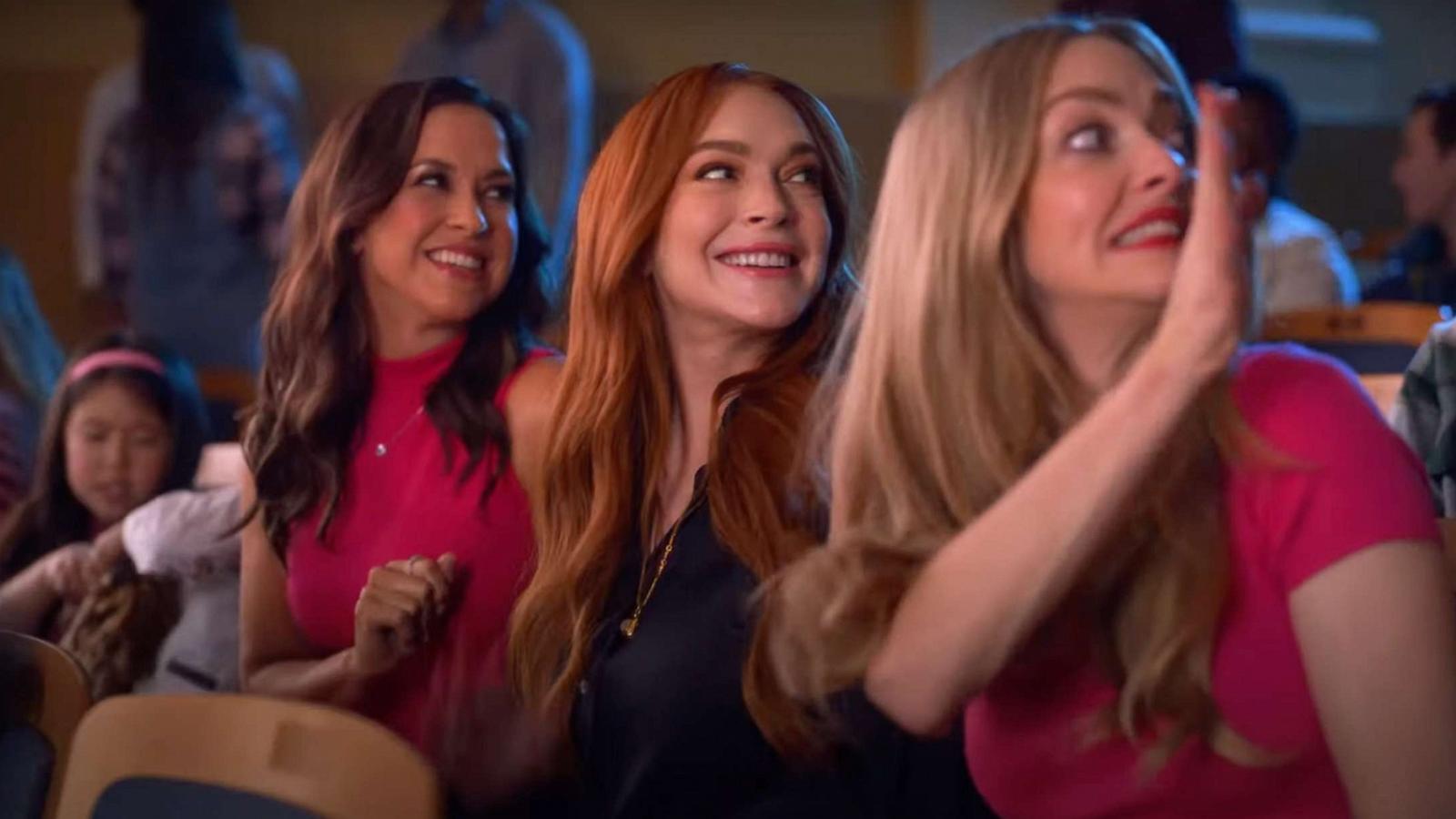 PHOTO: Lacey Chabert, Lindsay Lohan and Amanda Seyfried appear in this screengrab from Walmart's Black Friday deals ad.