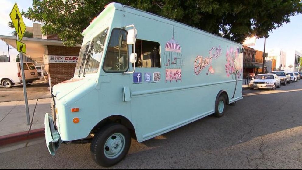 Fashion trucks bring style to customers