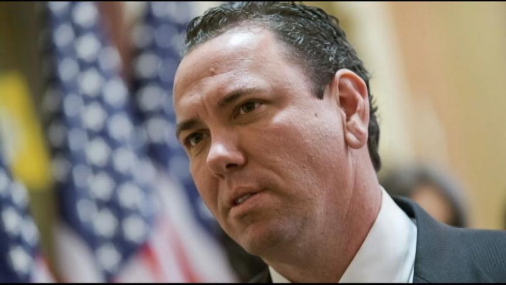 VIDEO: Married Rep. Vance McAllister asks for forgiveness after being caught in the act.