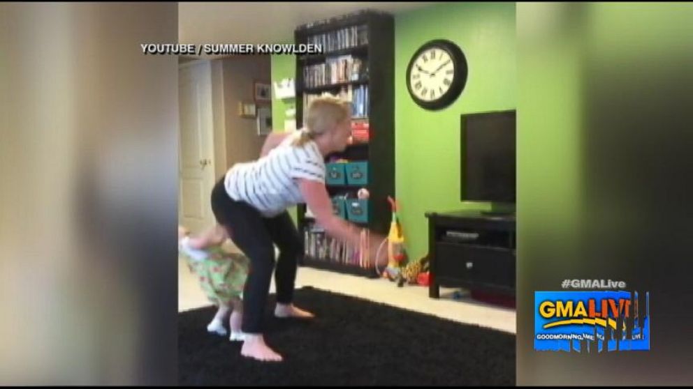 Video Funny YouTube Dance Fail Video Dancing Mom Gives Toddler A