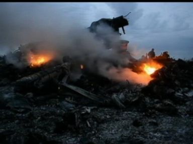 VIDEO: World Leaders Demand Investigators Be Granted Access to MH17 Debris Field