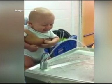 VIDEO: Baby Can't Stop Laughing at Water Fountain