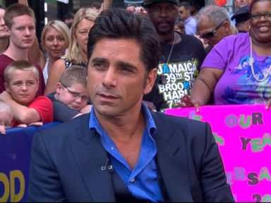 VIDEO: The "Full House" heartthrob gives relationship advice in a game of "What Would John Stamos Do?"