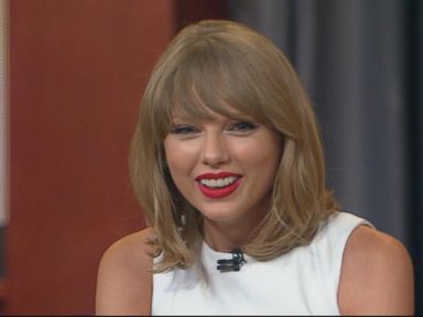 VIDEO: Taylor Swift Answers Fans Questions About 'T.S. 1989' 