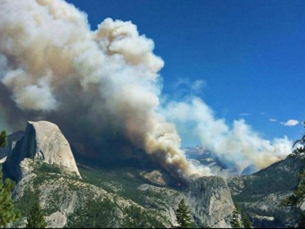 Hikers Evacuated as Yosemite National Park Fire Grows to 700 
