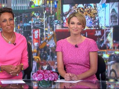 VIDEO: Robin Roberts and Amy Robach Take the Pink Pledge