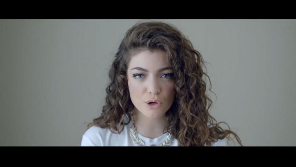 Lorde's Royals Banned During World Series, US News