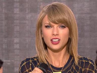 VIDEO: Taylor Swift Has An 'Out Of The Woods' Surprise For Some Lucky Fans