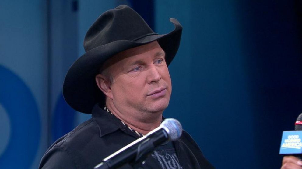 Garth Brooks Confirms New Album, World Tour