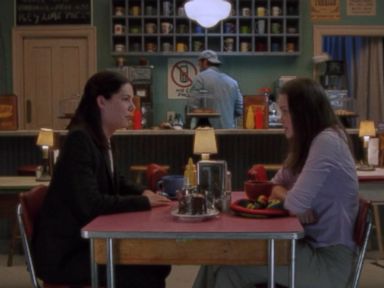 VIDEO: 'Gilmore Girls' Reunion Planned For 2015