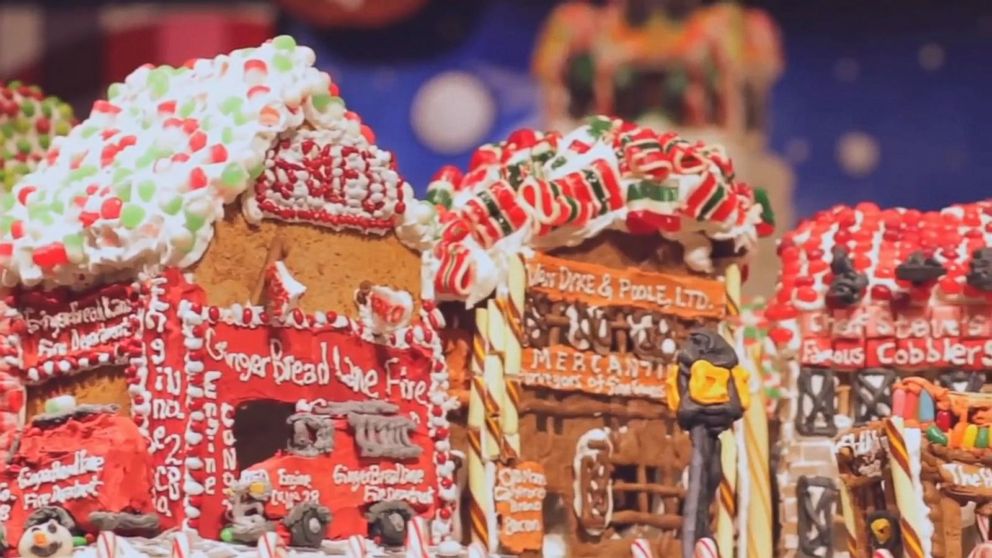 Video World's Largest Gingerbread Village On Track to Break Its Own ...