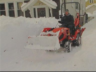 VIDEO: Western New York Digs Out After Snowfall