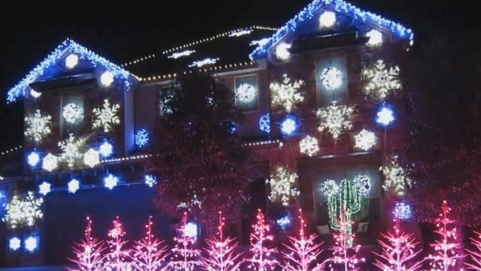 Video Holiday Light Show Set To 'Let it Go' From 'Frozen' - ABC News