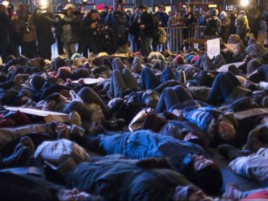 VIDEO: Berkeley Protests Halt Traffic on California Interstate