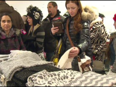 VIDEO: The Madness of Last Minute Gift Shopping