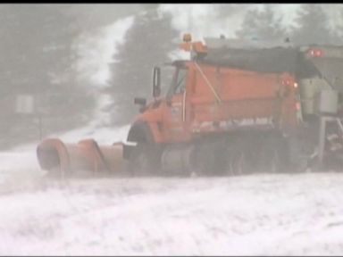 VIDEO: Winter Storm Threatens to Hit Christmas Week