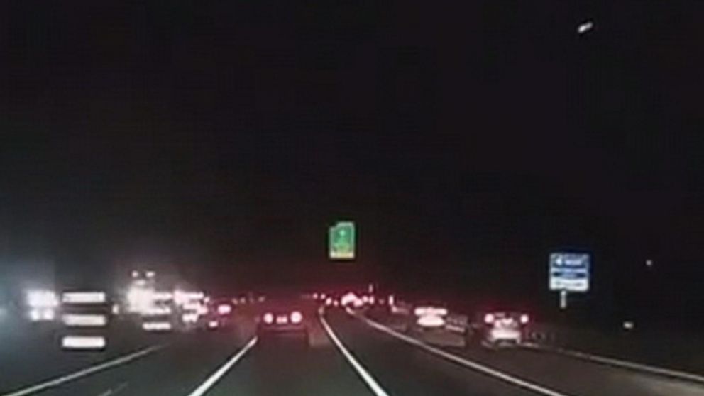 Video Dashcam Catches Possible Meteor Streaking Over New Jersey ABC News