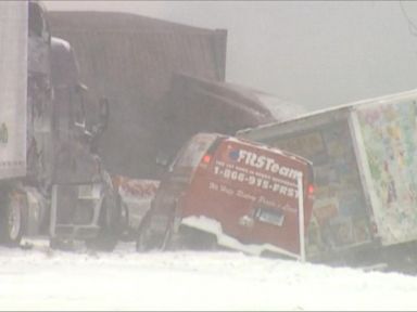 VIDEO: 1 Injured in 193 Vehicle Pileup in Michigan