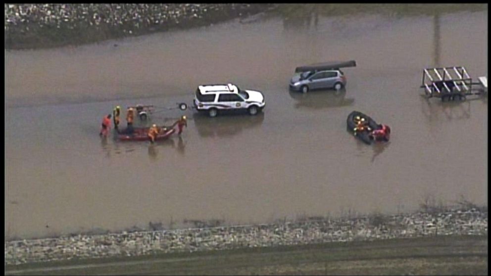 Video Rain Storms Cause Flooding, Rivers to Bubble Over - ABC News