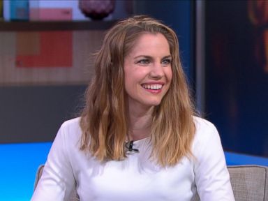 VIDEO: 'Veep' Star Anna Chlumsky Comes to Broadway