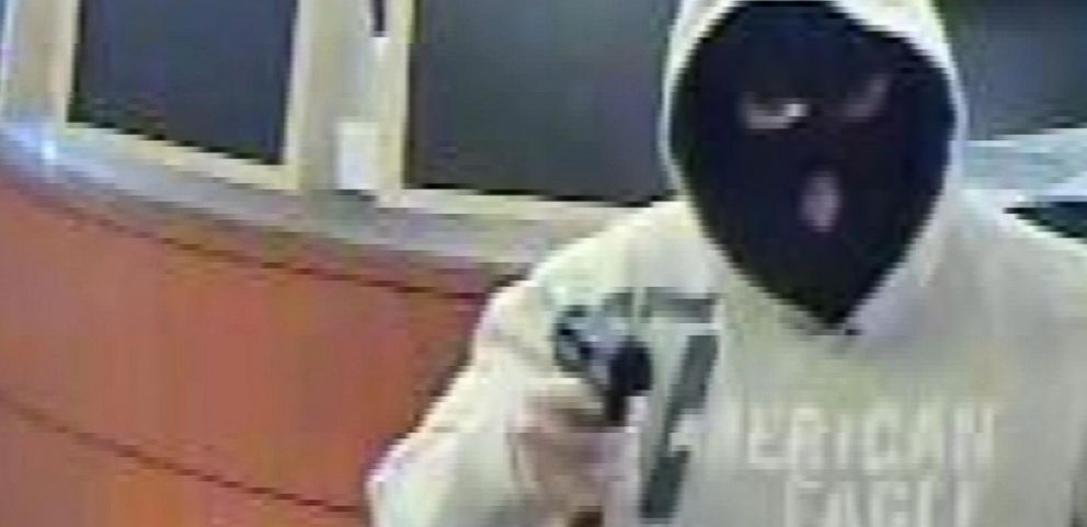 Pennsylvania Bank Robbery Duo May Have Military Training, FBI Says - ABC  News