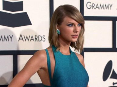 VIDEO: Taylor Swift Gives a Sneak Peek of Her 'Wildest Dreams' Video