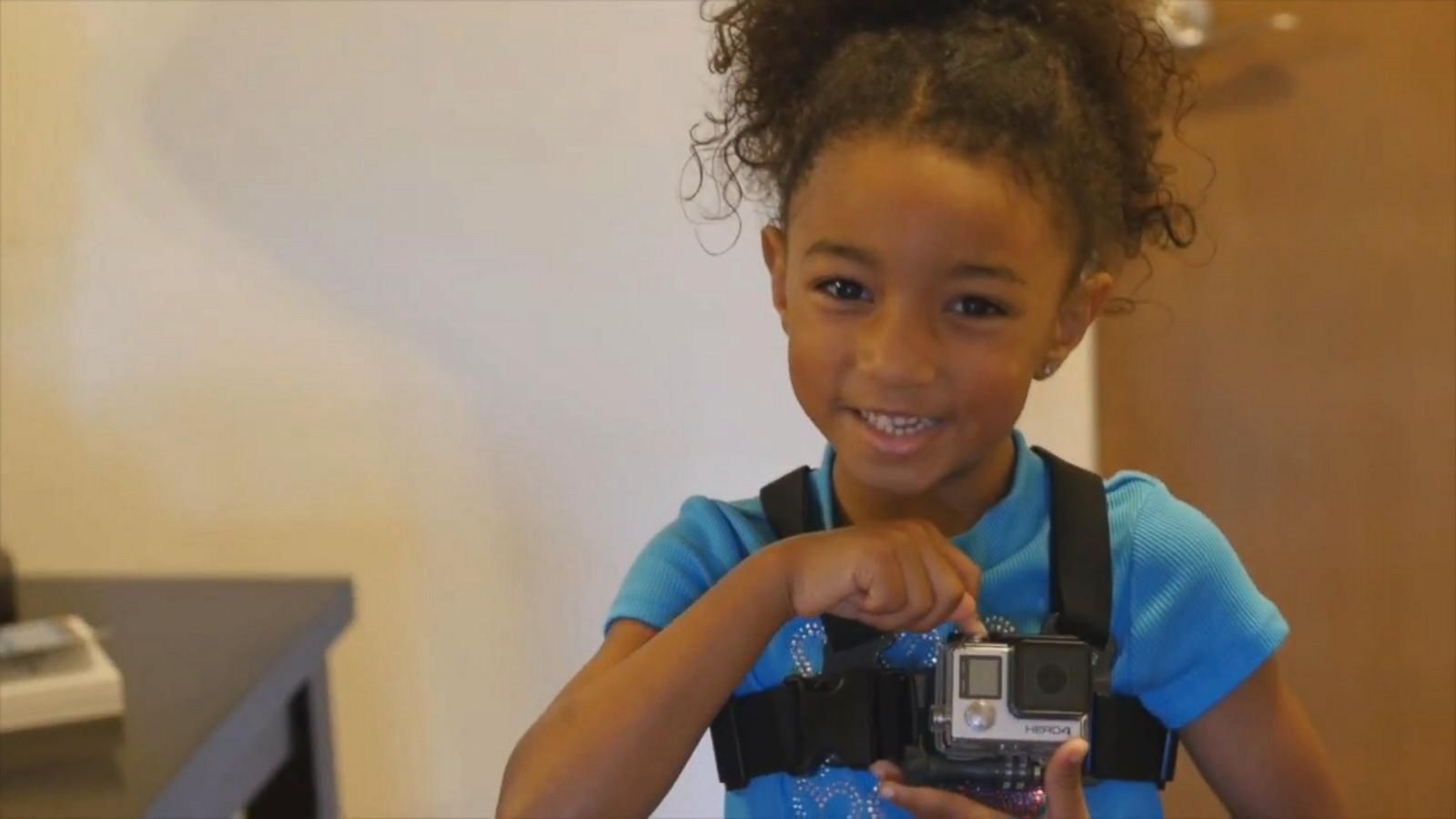 Watch Girls Adorable Video Showing Her 1st Day Of Kindergarten Good