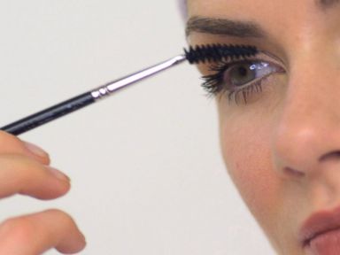 VIDEO: Turn Heads With More Mascara