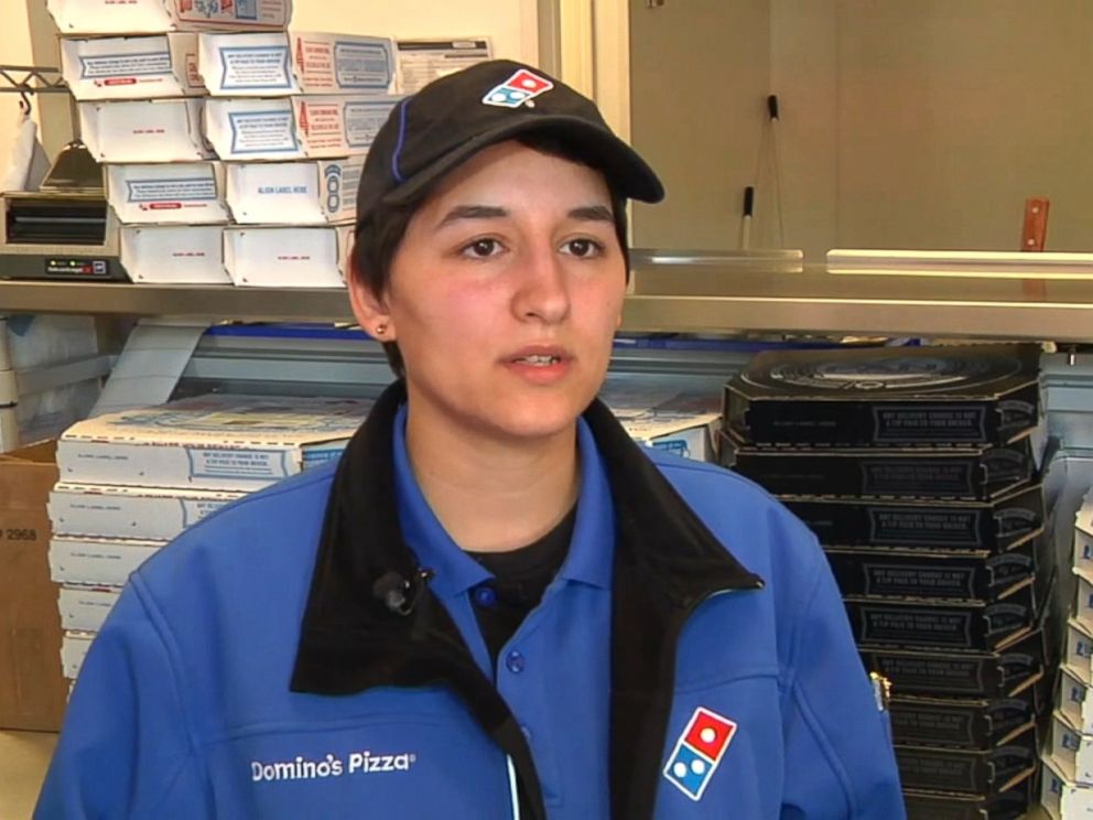 Single Mom Pizza Delivery Driver Gets Shocking 1 400 Tip From Church Abc News
