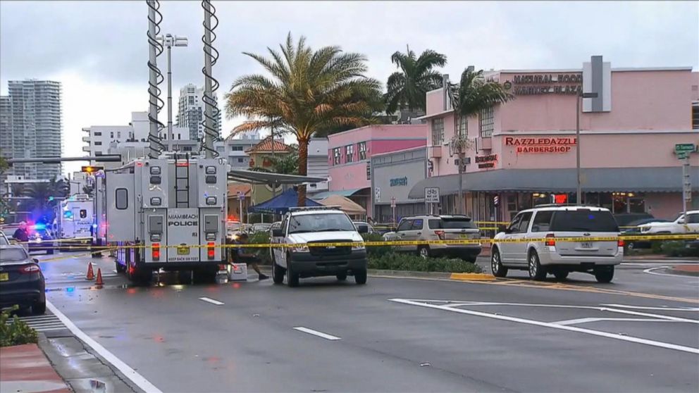 Suspected Armed Bank Robber Shot Killed Outside Miami Beach Barber Shop Police Say Abc News