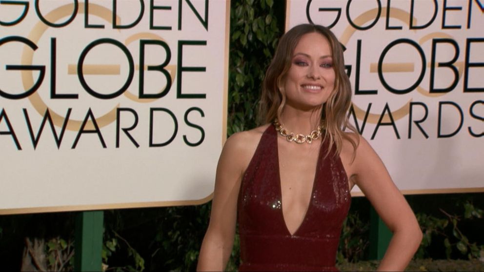 Golden Globes Plunging Neckline Cleavage Dress Trend
