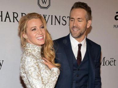 VIDEO: Ryan Reynolds Recalls the Moment He Fell in Love With Blake Lively and More in 'Pop News'