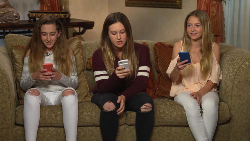 What Are Preteens Really Doing On Their Phones Video Abc News