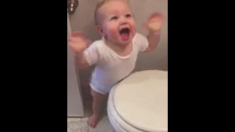Video Toddler Amazed By Hair Dryer - ABC News