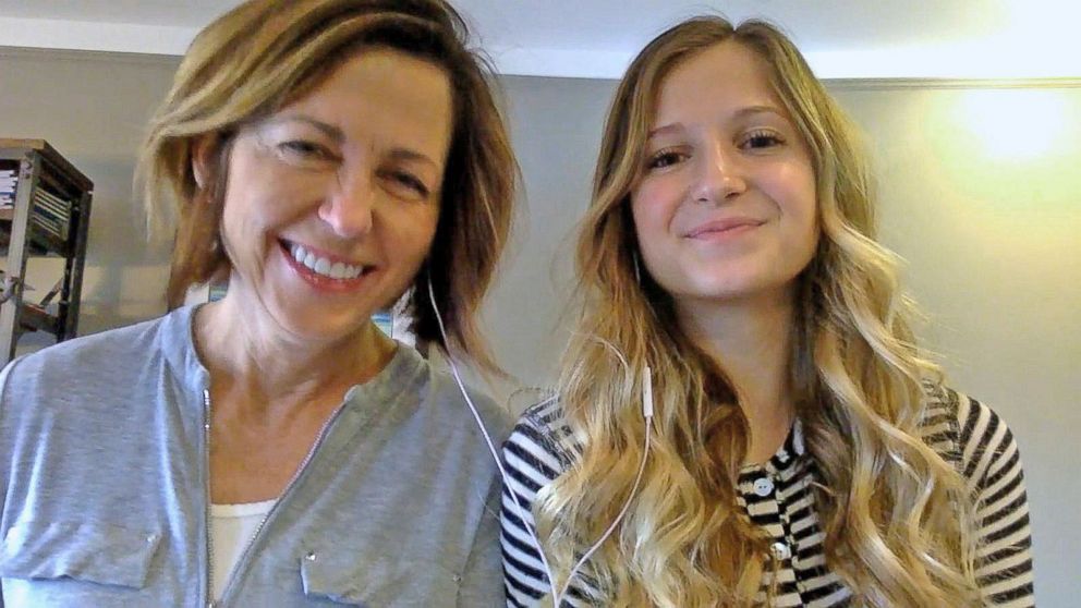 Moms Surprise For Daughter At College Goes Hilariously Wrong Abc News