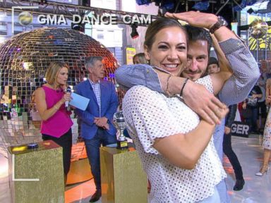 VIDEO: 'DWTS' Finale: Finalists Play 'Dancing With the Video Stars' With Tom Bergeron!