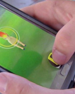 VIDEO: 7-Year-Old Entrepreneur Helps Keep 'Pokemon Go' Players Safe