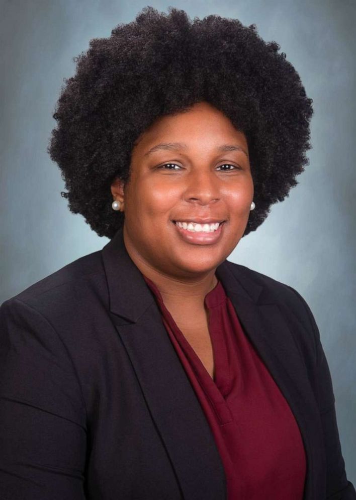 PHOTO: Koai Martin proudly rocks natural hair in new headshots and shared on LinkedIn. Her post continues to inspire many others. 