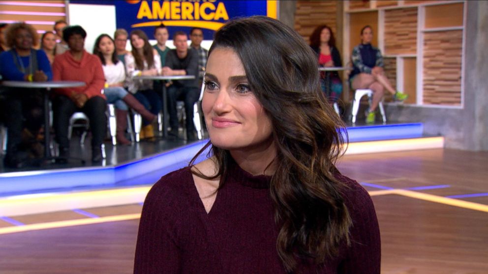 Idina Menzel Was Terrified To Take On Bette Midlers Beaches Role Abc News 