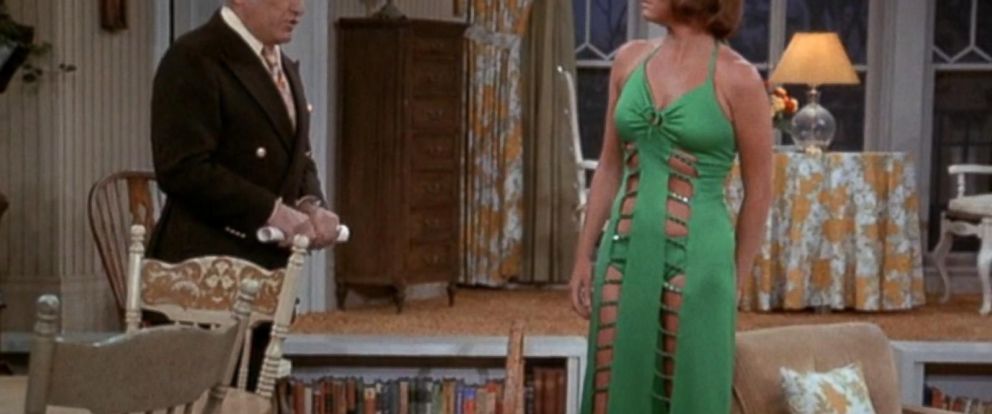 Mary Tyler Moore's Most Memorable TV Moments