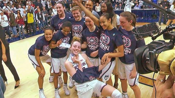 Video UConn Women's Basketball Team Notches 100th Straight Win - ABC News