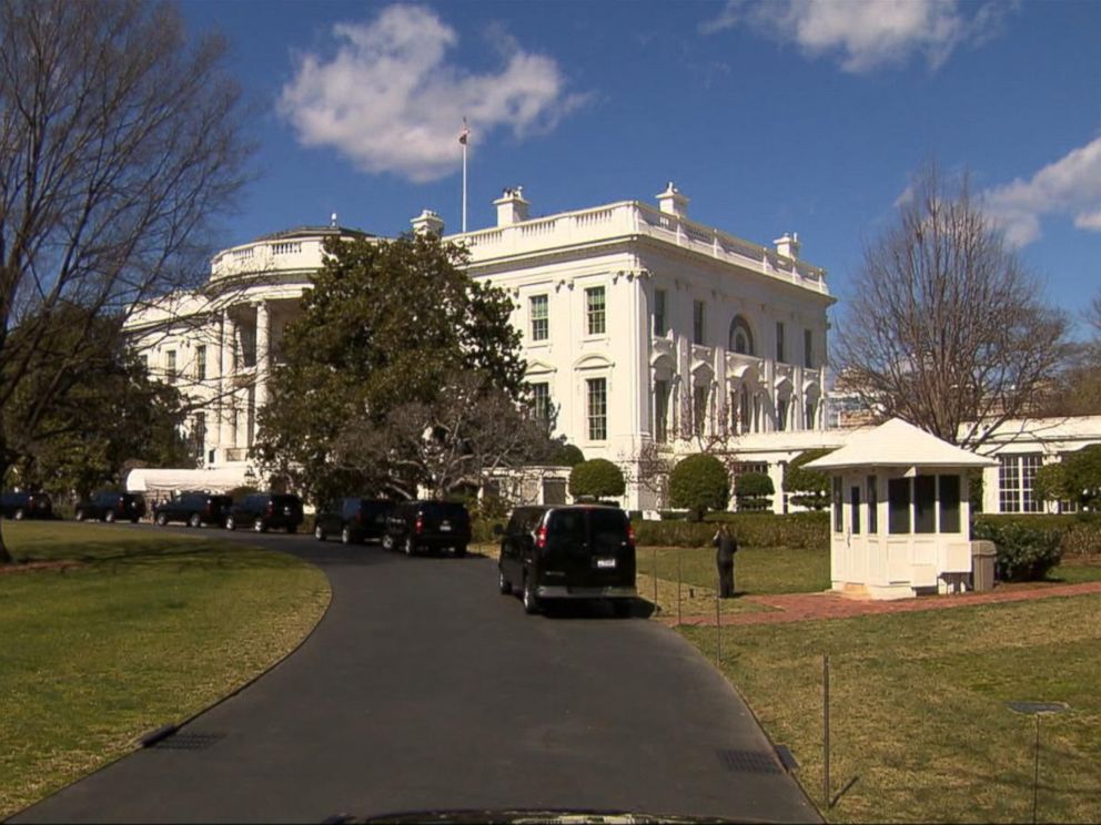 white house side view