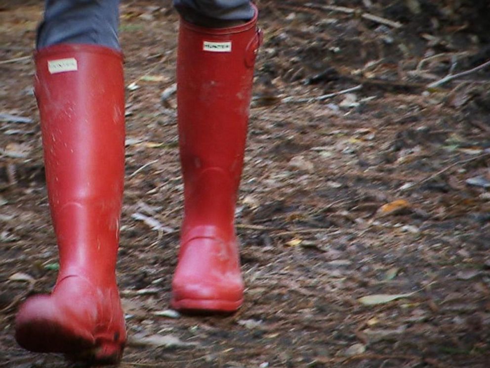 Hey guys, does anyone have one of these rubber boots or bumpers for their  rambler? Any recommendations on where to get one? : r/YetiCoolers