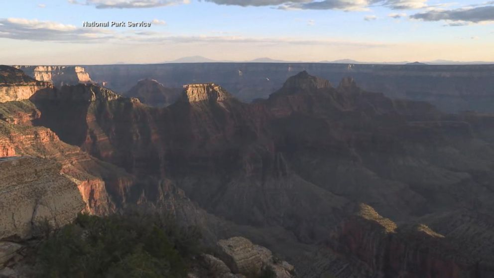 VIDEO: Search continues for 2 hikers swept away in Grand Canyon creek
