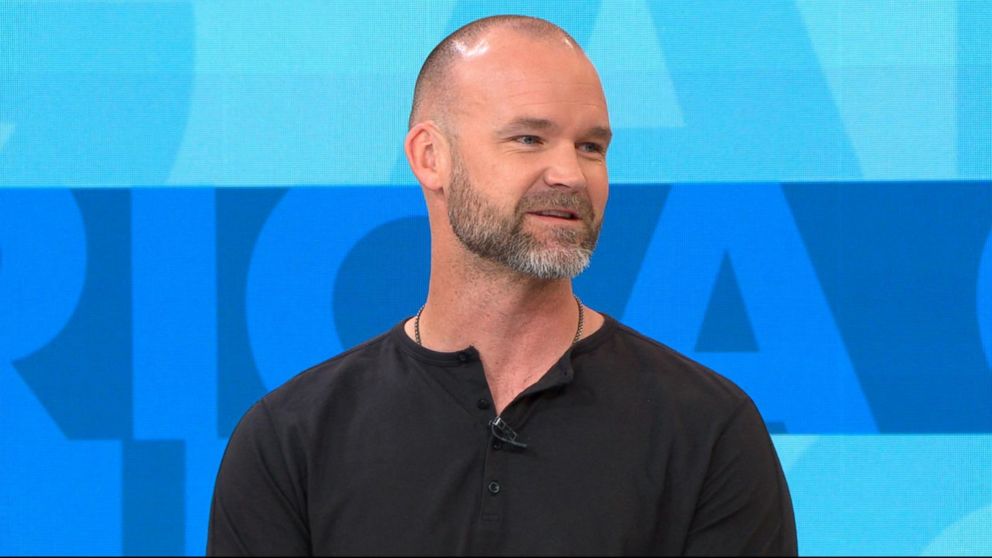 Chicago Cubs Star David Ross Wants Chris Pratt To Play Him In A Movie Video Abc News chicago cubs star david ross wants chris pratt to play him in a movie